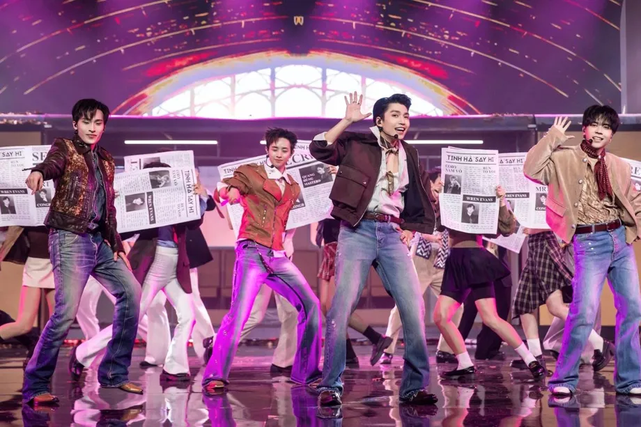 Tinh Hà Say Hi Passes 35 Billion Digital Plays and Uses Ahead of Three Sold Out Concerts