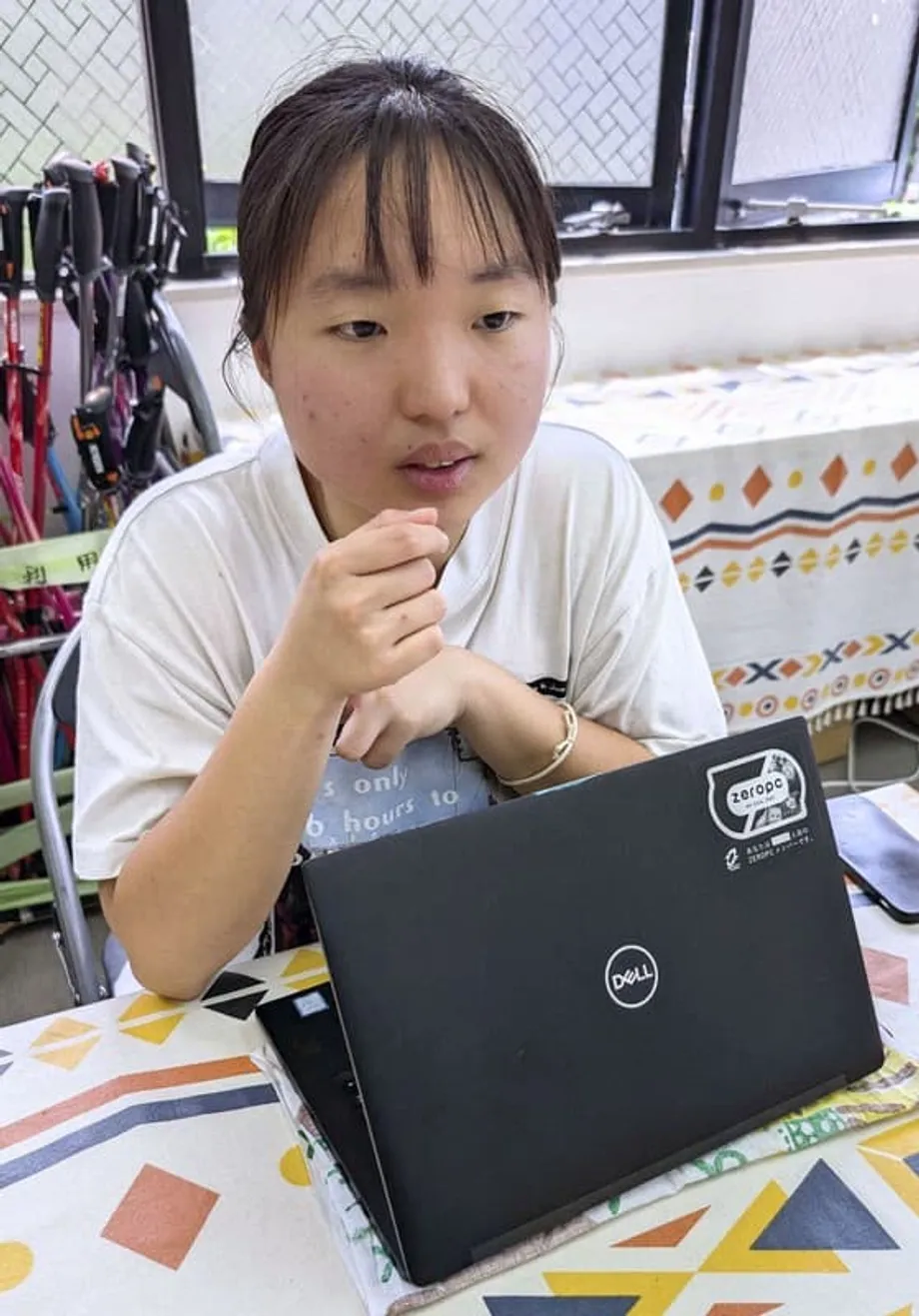 Bolsa de estudos ajuda estudantes do ensino médio sem status de residência no Japão a seguir em frente
