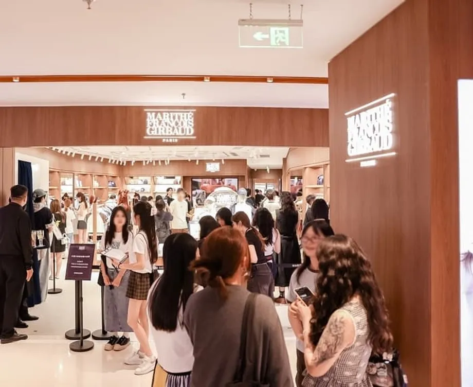 Geração Z da China impulsiona alta da moda coreana enquanto a beleza coreana perde força