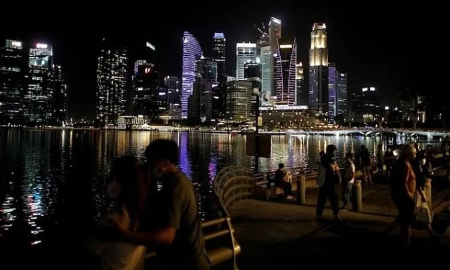 Singapura lidera ranking mundial de sensação de segurança à noite, aponta Gallup