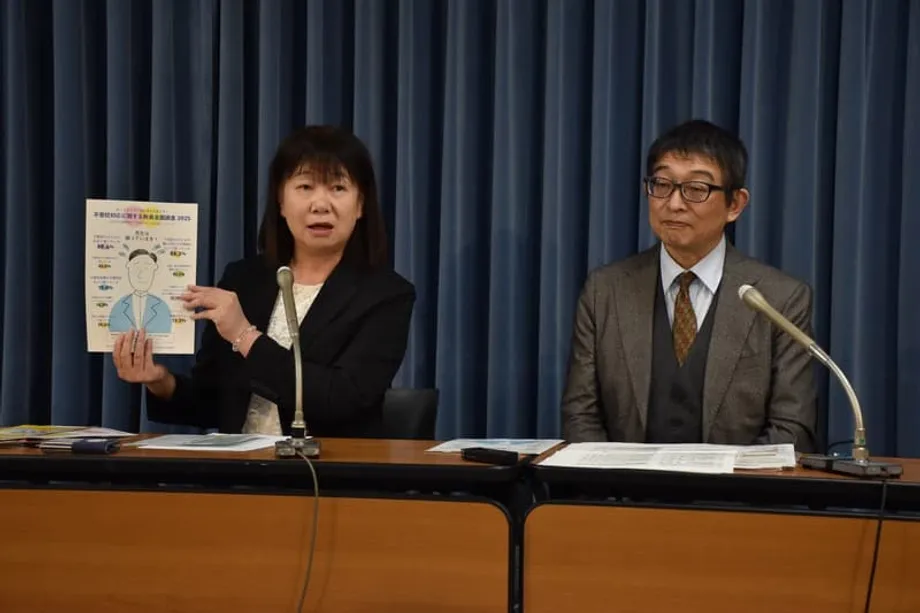 Pesquisa revela que a maioria dos professores japoneses não tem tempo para apoiar alunos que faltam às aulas